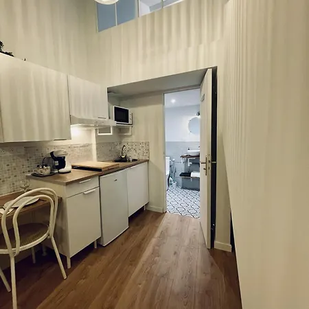 Cristallin Cocon En Duplex Sur Cour Apartamento